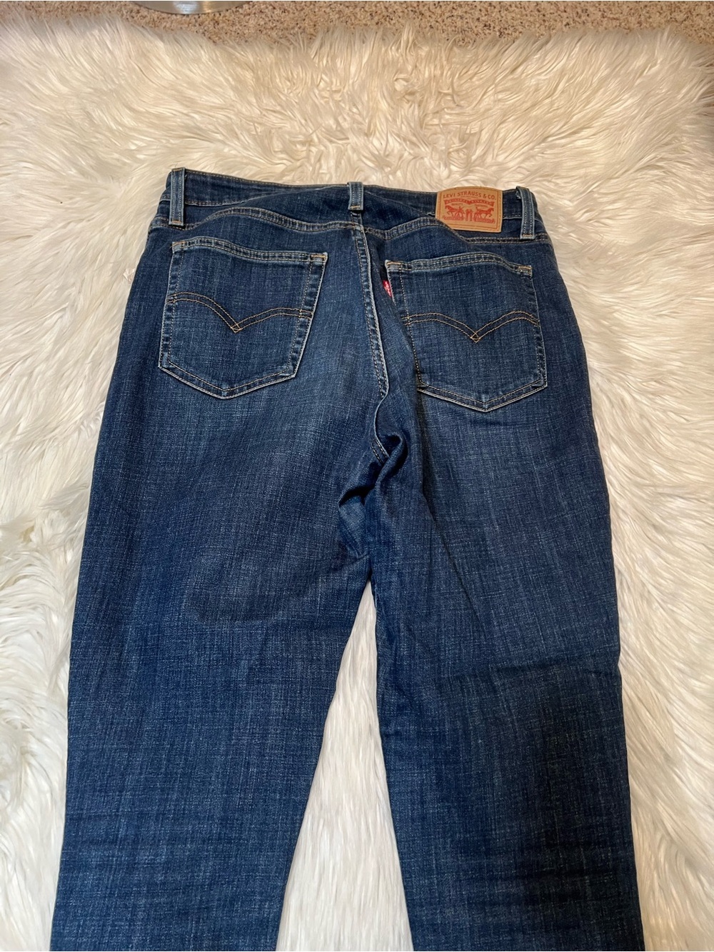 Levi's Women's Size 30 721 High Rise Skinny Jean Dark Wash Stretch Cotton - Picture 6 of 9
